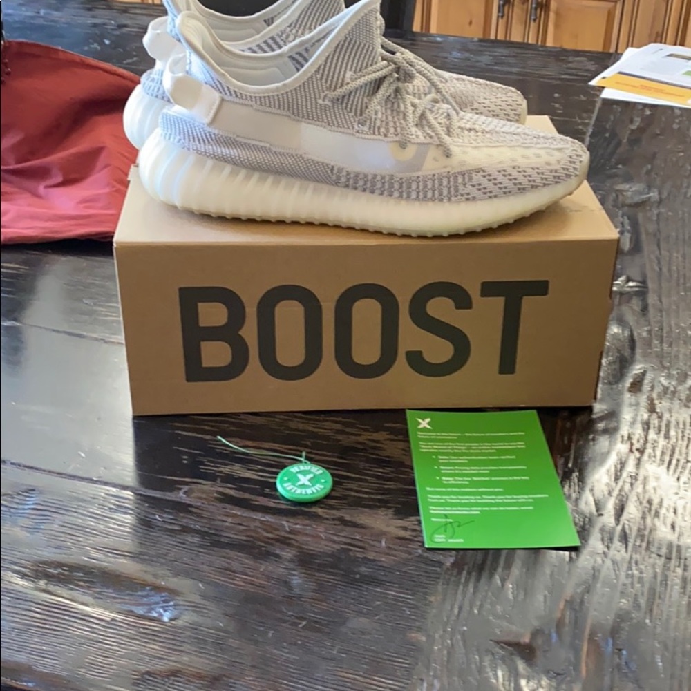 Yeezy 350 v2 static [non reflective] size 13